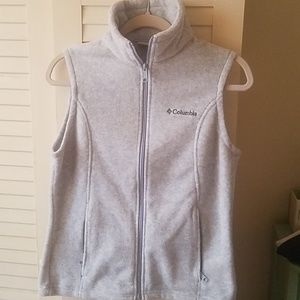 Columbia grey fleece vest